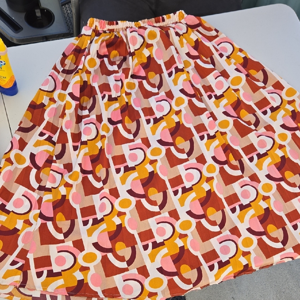 Stylish A-Line Skirt with Geometric Patterns